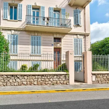 Immogroom - Charming - Center - Wifi - Ac Apartment